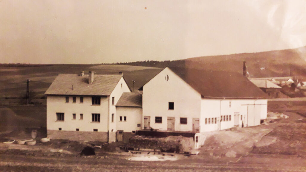 Neubau Schmitt-Hof 1957